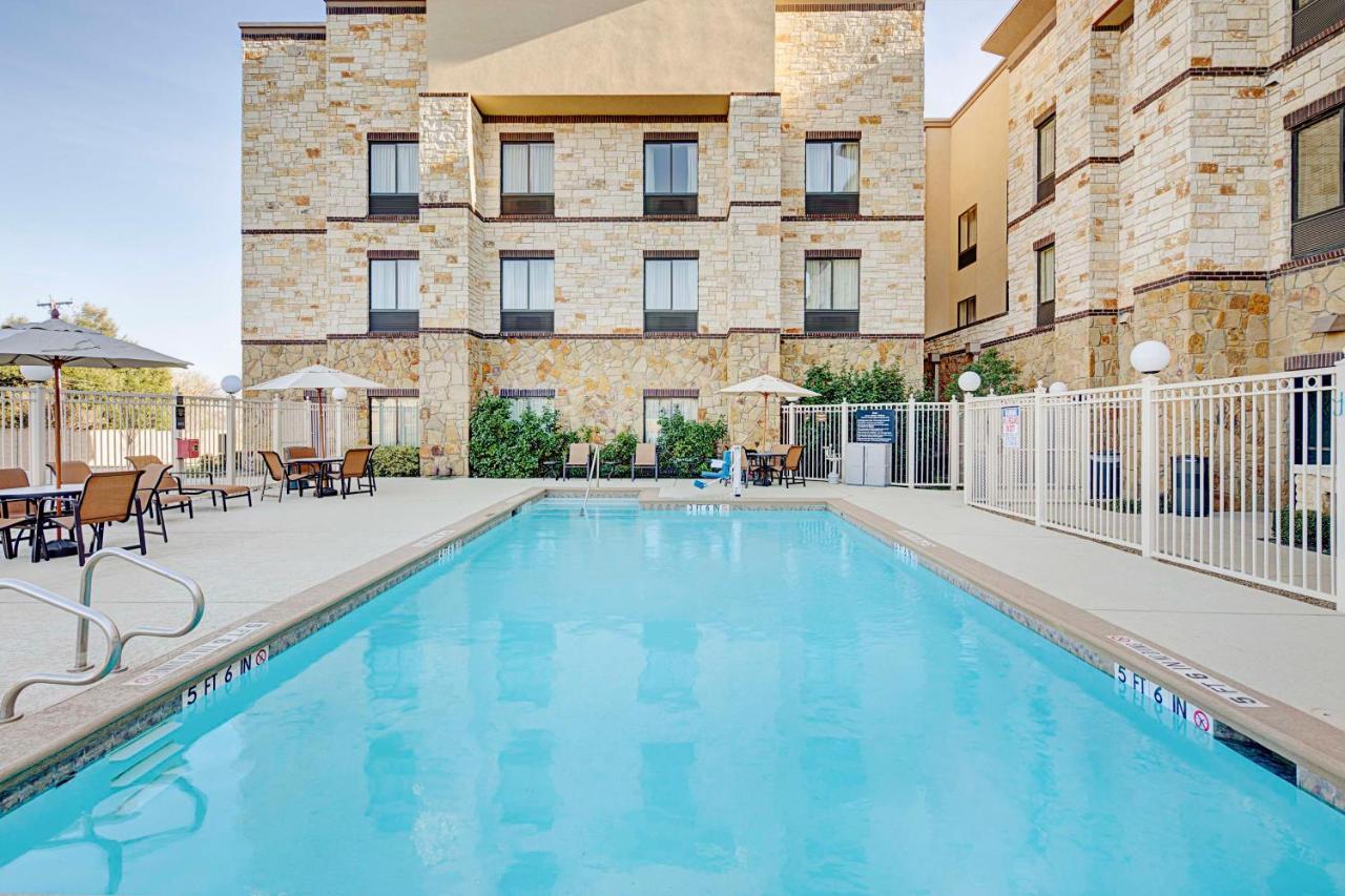 Hampton Inn & Suites - Mansfield Eksteriør bilde